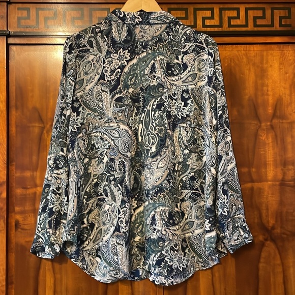 Roz & Ali Women’s top Size 1X by multi color blue green and white button up - Picture 5 of 16